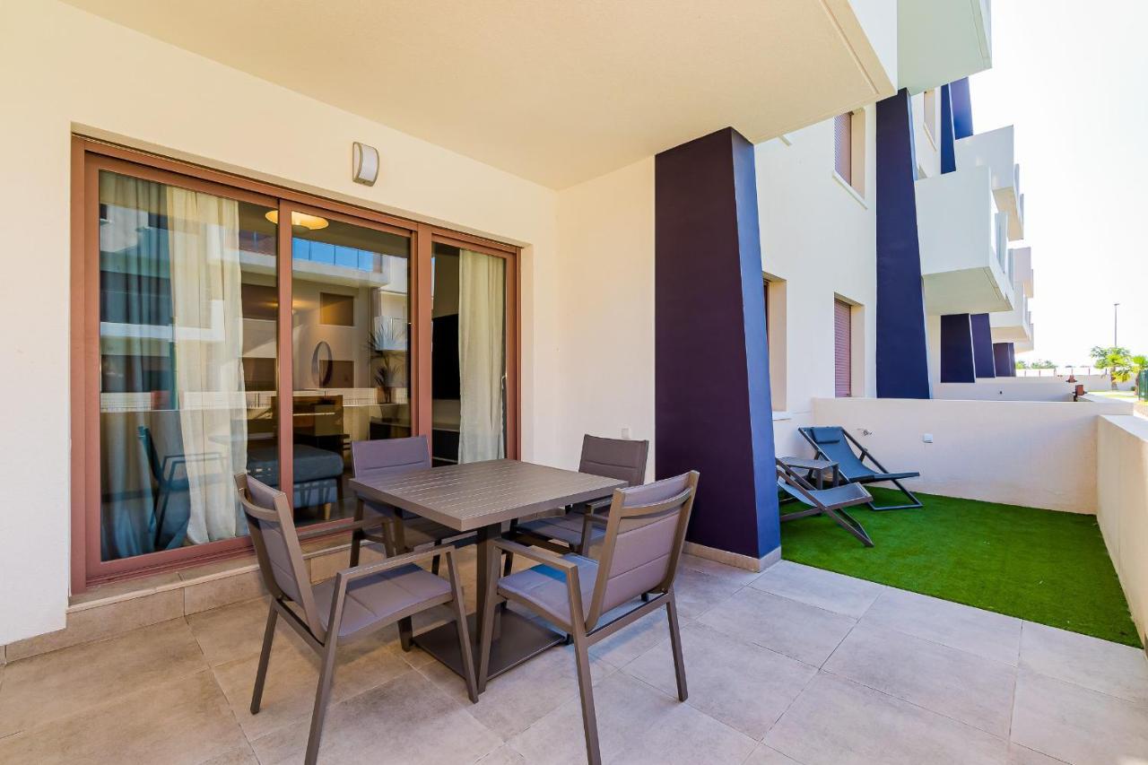 High Class 2 Bedroom Apartment With Underfloor Heating Torre de la Horadada Bagian luar foto