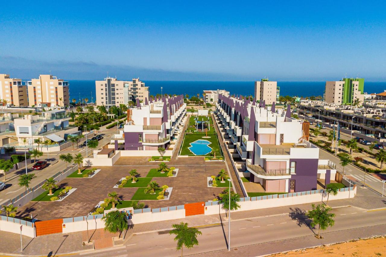 High Class 2 Bedroom Apartment With Underfloor Heating Torre de la Horadada Bagian luar foto