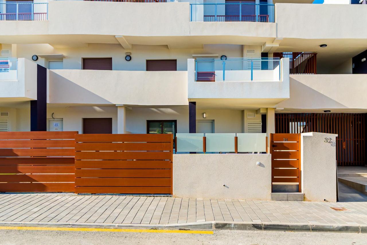 High Class 2 Bedroom Apartment With Underfloor Heating Torre de la Horadada Bagian luar foto